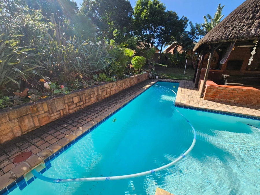 To Let 4 Bedroom Property for Rent in Lovemore Heights Estate Eastern Cape